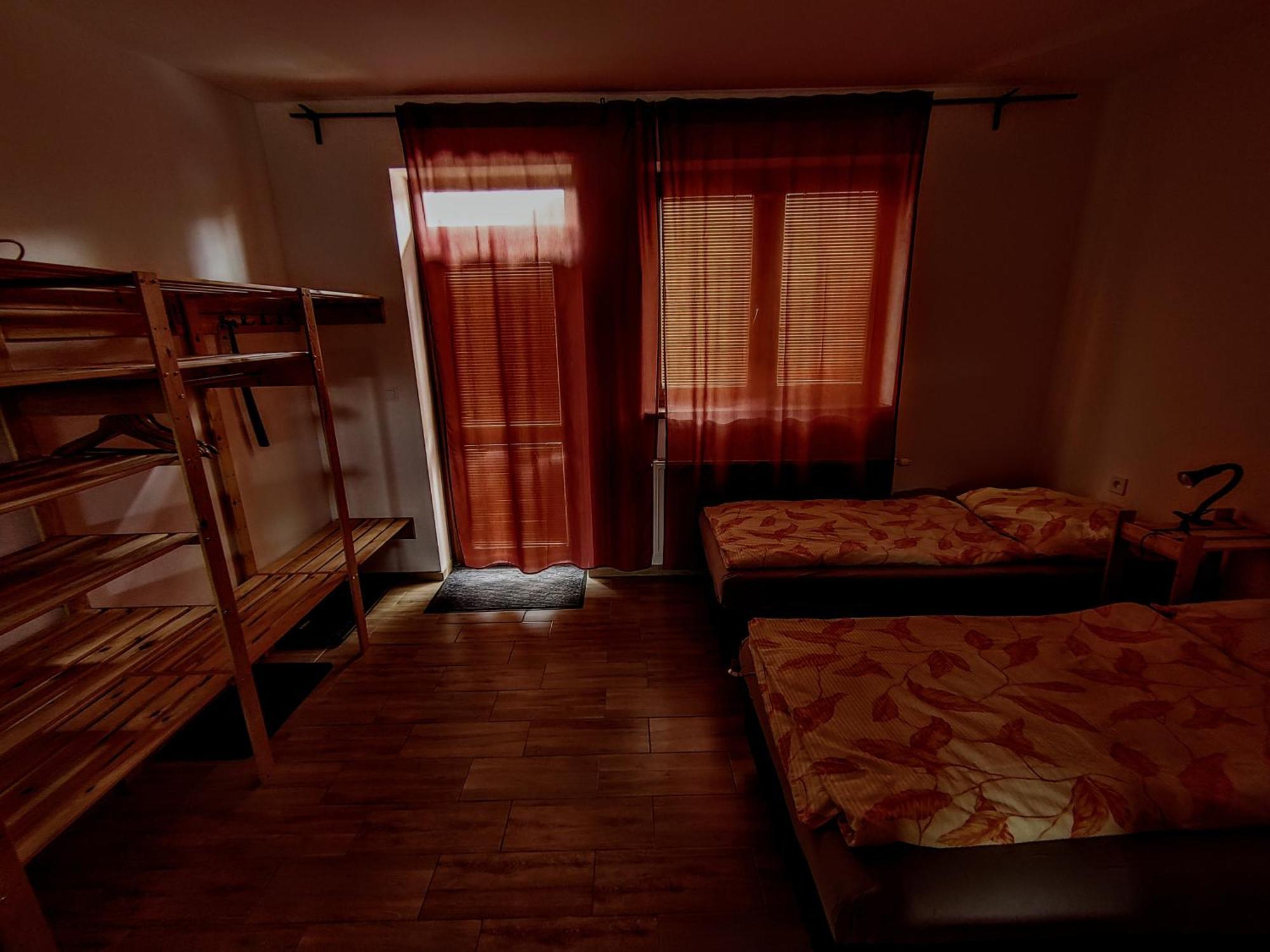 Apartmany Centrum Pavčina Lehota Quarto foto